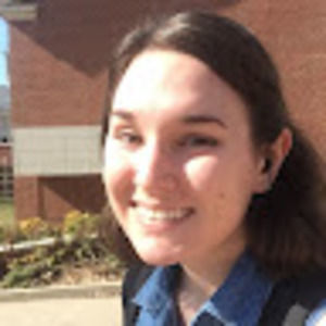 Meet your Posher, Caroline